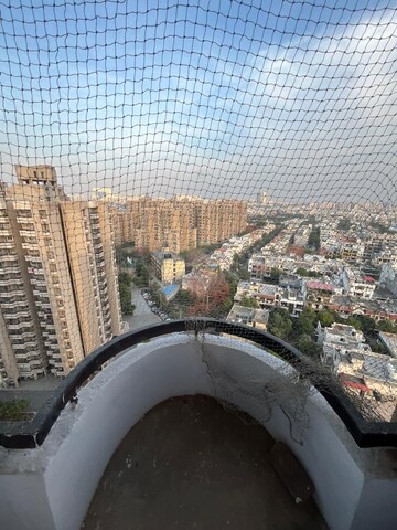 Parking in 4 BHK Apartment at Vastu Apartments, Sector 55 – for Rent