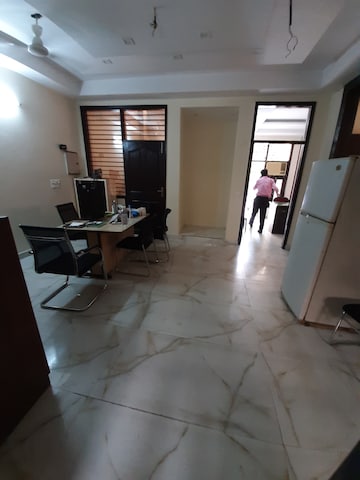 Kitchen in 3 BHK Builder Floor at Land Craft Golf Links Villa, Pandav Nagar – for Sale