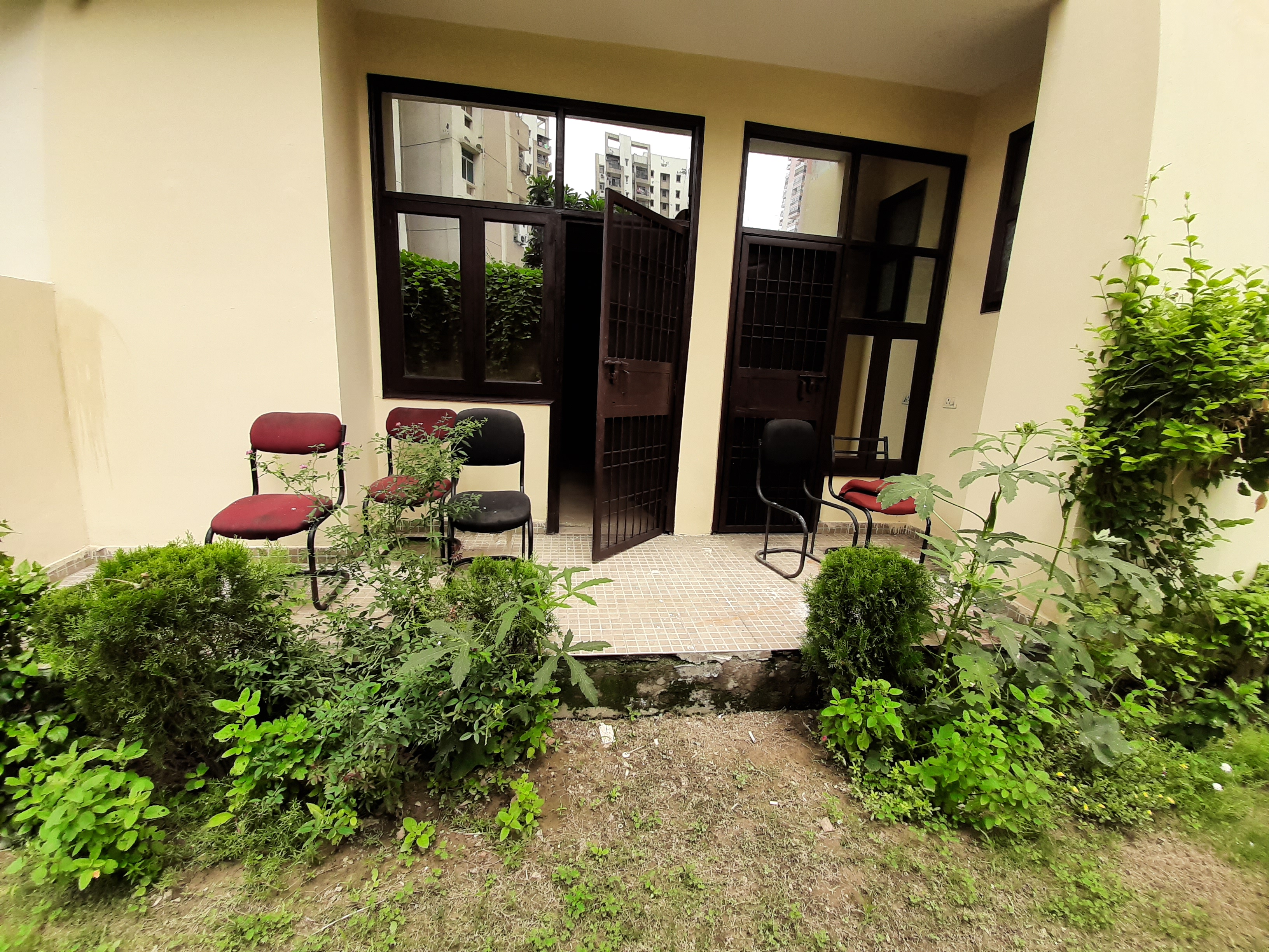 3 BHK 100 Sq.Ft. Builder Floor in Land Craft Golf Links Villa