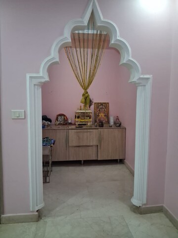 Bathroom in 3 BHK Apartment at The Adarsh Apartments, Sector 55 – for Rent