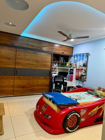Room in 3 BHK Apartment at Lansum Etania, Gachibowli – for Rent