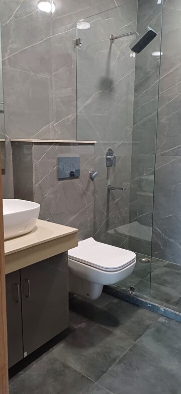 Bathroom in 3.5 BHK Builder Floor at Sector 46 – for Sale