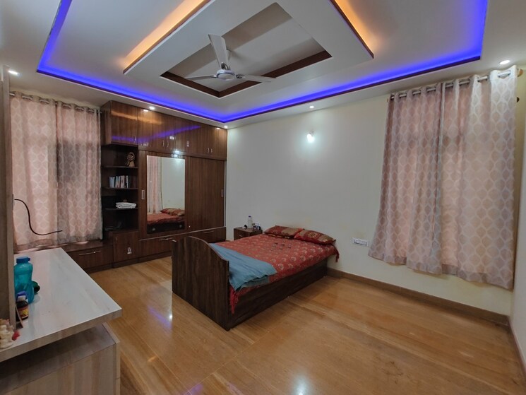 Bedroom, elite-golf-green 4 Bedroom 2338 Sq.Ft. Apartment In Sector 79 Noida 8951999
