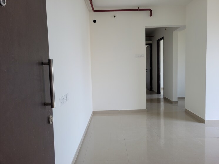 Room, godrej-emerald 1.5 Bedroom 700 Sq.Ft. Apartment In Ghodbunder Road Thane 8951914