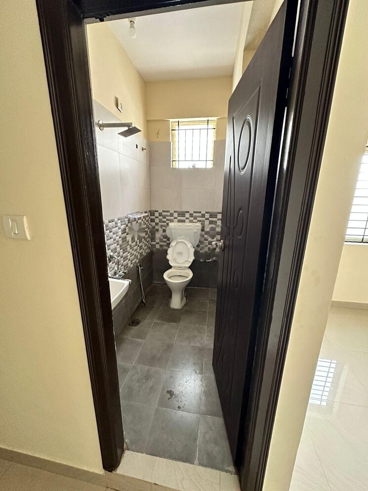Attached Bathroom, mn-credence-flora 3 Bedroom 1440 Sq.Ft. Apartment In Begur Bangalore 8951895