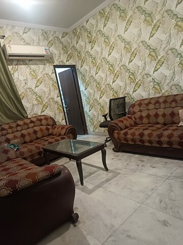 Living Room in 3 BHK Independent House at Sector 31 – for Rent