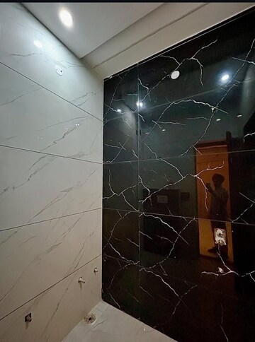 Bathroom in 3.5 BHK Builder Floor at Sector 35 – for Sale