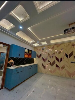 Kitchen in 3.5 BHK Builder Floor at Sector 35 – for Sale