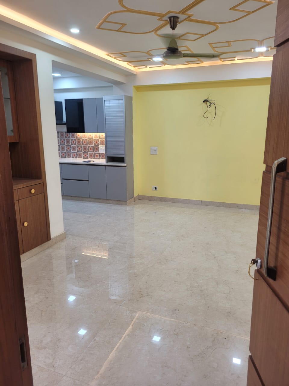 3.5 BHK + Servant Room Builder Floor For Sale in Sector 85