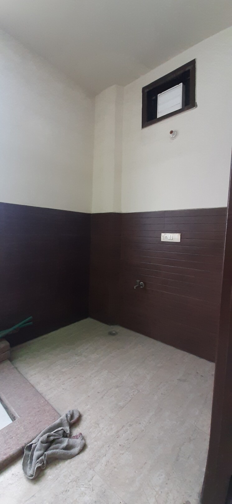 Room, land-craft-golf-links-villa 3 Bedroom 100 Sq.Yd. Builder Floor In Pandav Nagar Ghaziabad 8952029