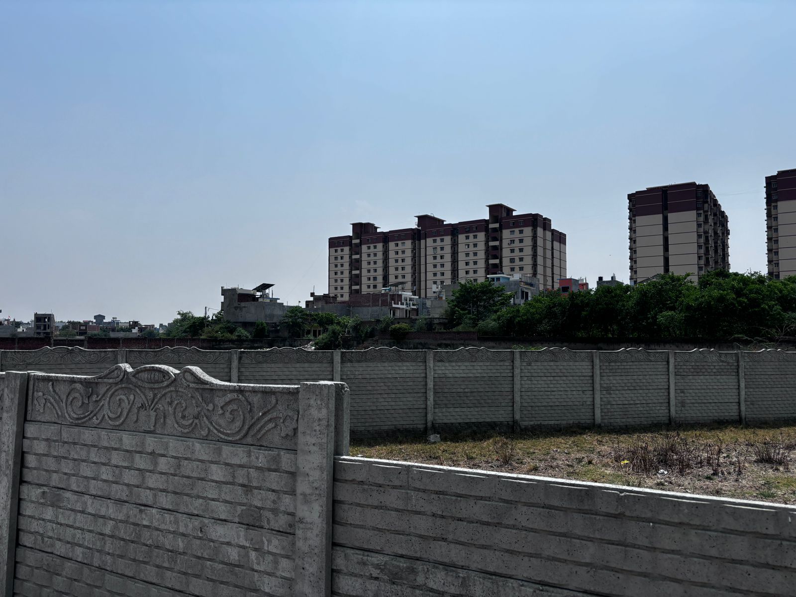 Plot For Sale in Vrindavan Yojna