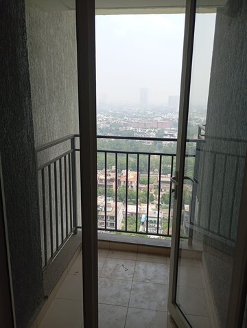 Balcony in 4 BHK Apartment at Godrej Woods Regia, Sector 43 – for Rent