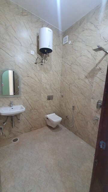 Bathroom in 3 BHK Villa at Sahastradhara Road – for Sale