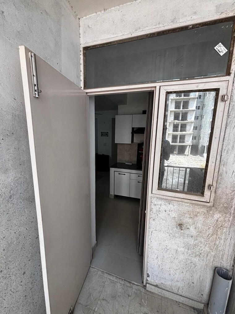 Balcony, s3-green-avenue 3 Bedroom 645 Sq.Ft. Apartment In Sector 85 Faridabad 8952092