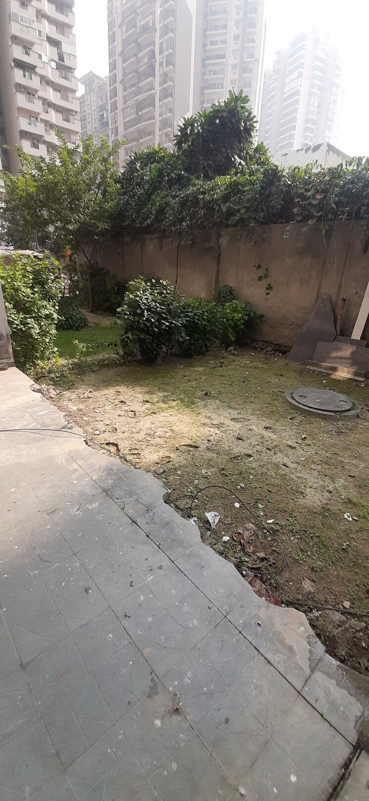 undefined, land-craft-golf-links-villa 3 Bedroom 100 Sq.Yd. Builder Floor In Pandav Nagar Ghaziabad 8952101