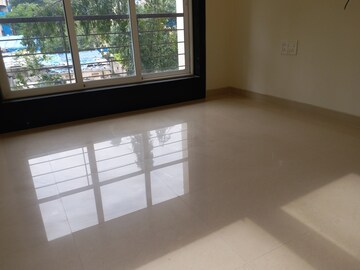 Room in 4 BHK Apartment at Satellite Glory, Andheri East – for Sale
