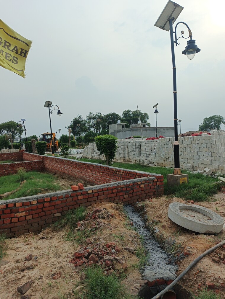Garden, rasoolpur  100 Sq.Yd. Plot In Rasoolpur Aligarh 8952124