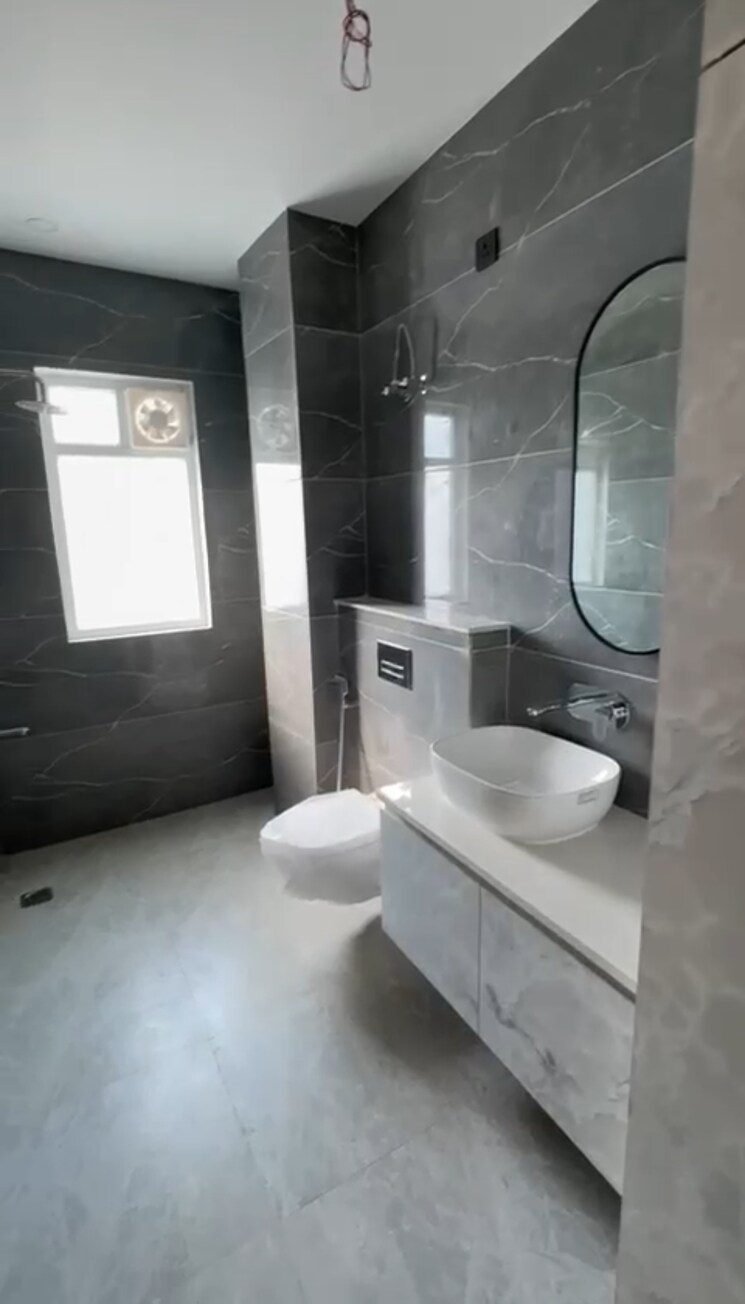 Bathroom, amolik-aster-woods 3 Bedroom 180 Sq.Yd. Builder Floor In Sector 98 Faridabad 8952140