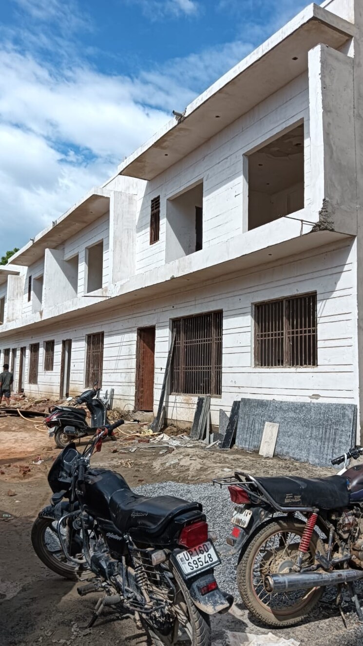 Exterior View, sector 10 3 Bedroom 1750 Sq.Ft. Villa In Sector 10 Noida 8952128