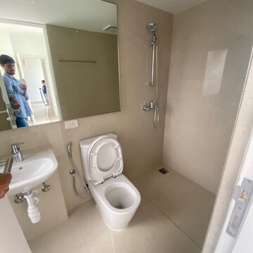 Bathroom in 1 BHK Apartment at Hiranandani Estate, Hiranandani Estate – for Rent
