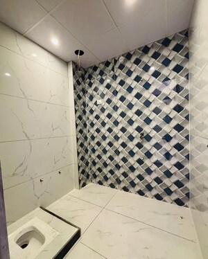 Bathroom in 2.5 BHK Builder Floor at Sector 30 – for Sale