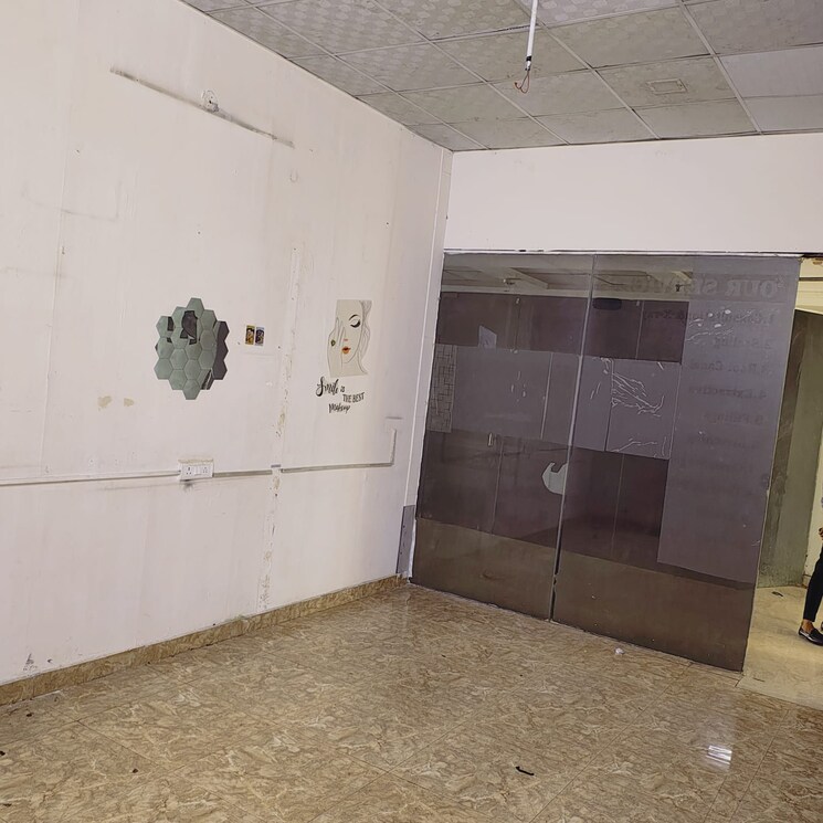 Kitchen, urbtech-xaviers Commercial Shop 332 Sq.Ft. In Sector 168 Noida 8952223