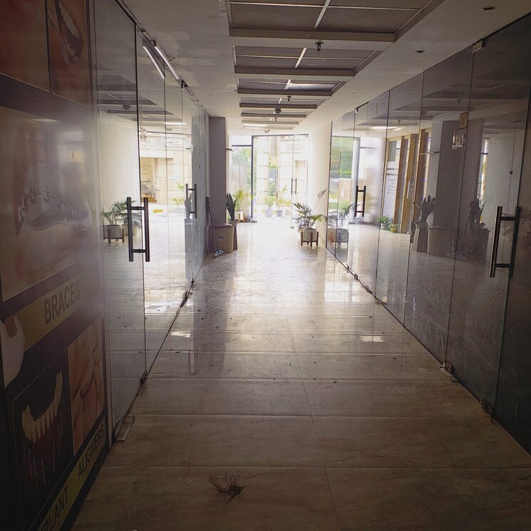 Room, urbtech-xaviers Commercial Shop 332 Sq.Ft. In Sector 168 Noida 8952223