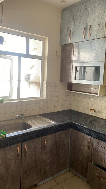 Kitchen in 6+ BHK Builder Floor at Landcraft Golf Links, Pandav Nagar – for Rent