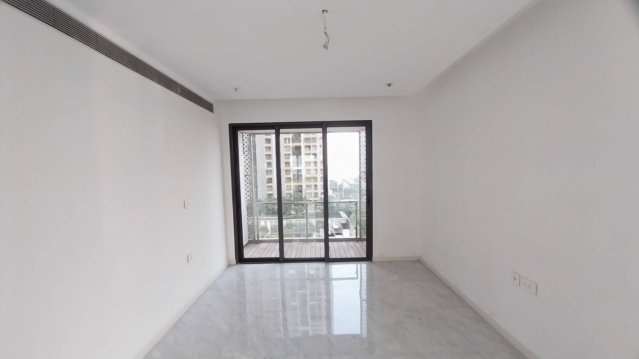 4 BHK + Servant Room,Study Room Apartment For Sale in Lodha Evoq