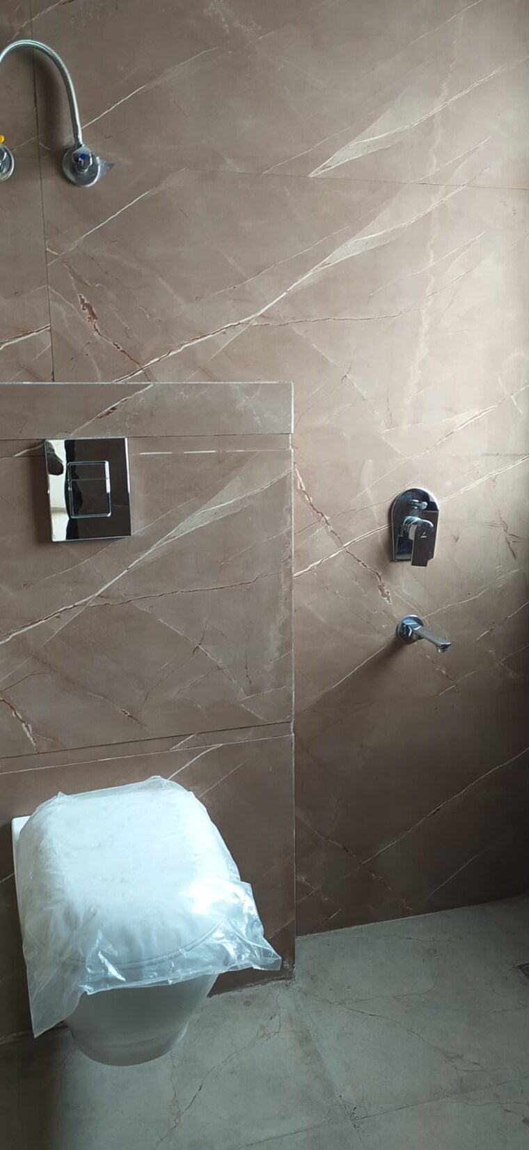 Bathroom, sector 21d 3 Bedroom 250 Sq.Yd. Builder Floor In Sector 21d Faridabad 8952356