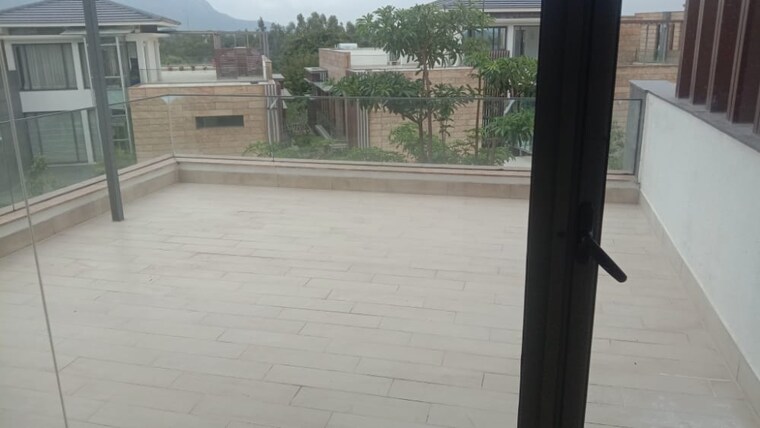 Balcony, prestige-golfshire 4 Bedroom 5896 Sq.Ft. Villa In Nandi Hills Bangalore 8952338