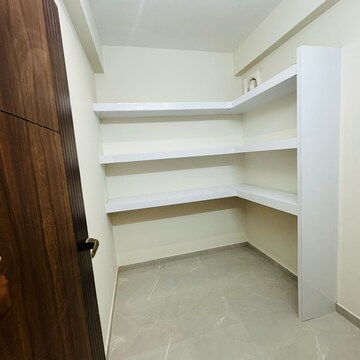 Furnished Amenities in 3 BHK Apartment at Vaishali Nagar – for Rent