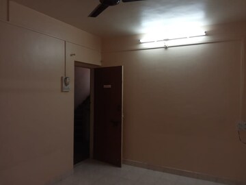 Room in 1 BHK Apartment at Shreeram Darshan Phase II, Katraj – for Rent