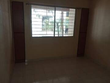 Room in 1 BHK Apartment at Shreeram Darshan Phase II, Katraj – for Rent
