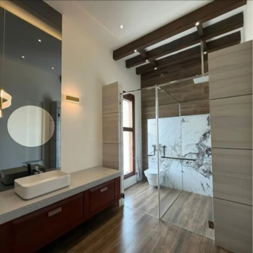 Staircase in 5 BHK Villa at Andheri East – for Rent