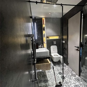 Gym in 5 BHK Villa at Andheri East – for Rent