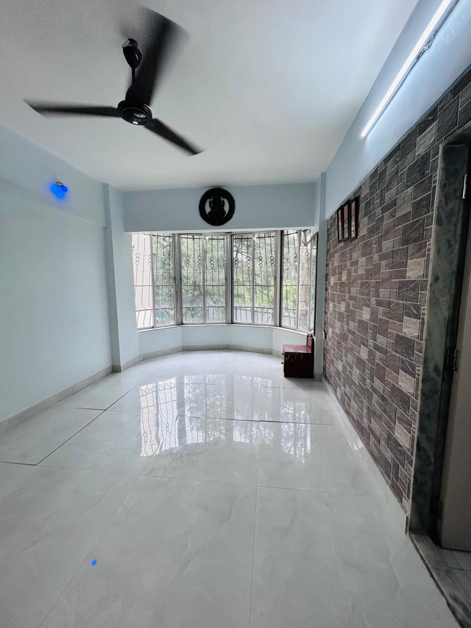 2 BHK 1100 Sq.Ft. Apartment in Oshiwara Mhada