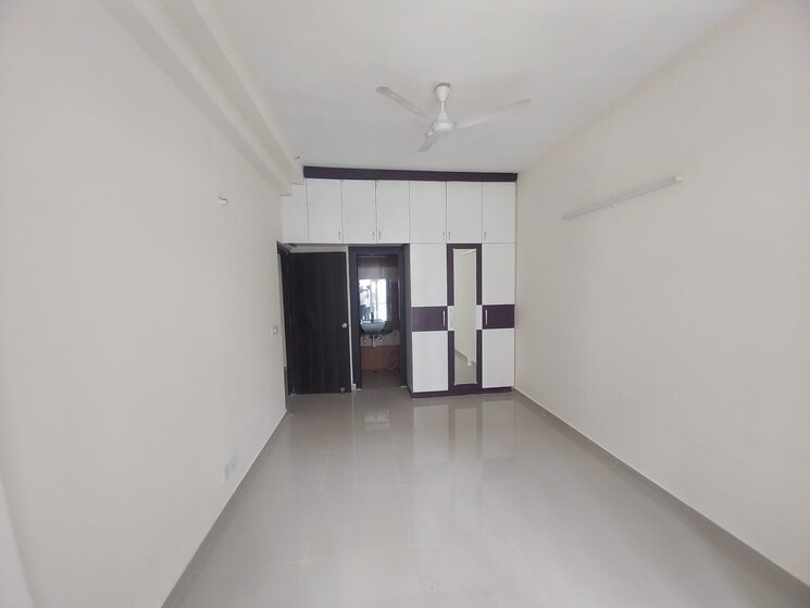 Room, mahagun-mywoods 3 Bedroom 1545 Sq.Ft. Apartment In Sector 16c Greater Noida Greater Noida 8952428