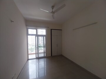 Room in 3 BHK Apartment at Mahagun Mywoods, Sector 16c Greater Noida – for Sale