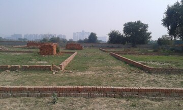  Plot For Sale in Sector 150
