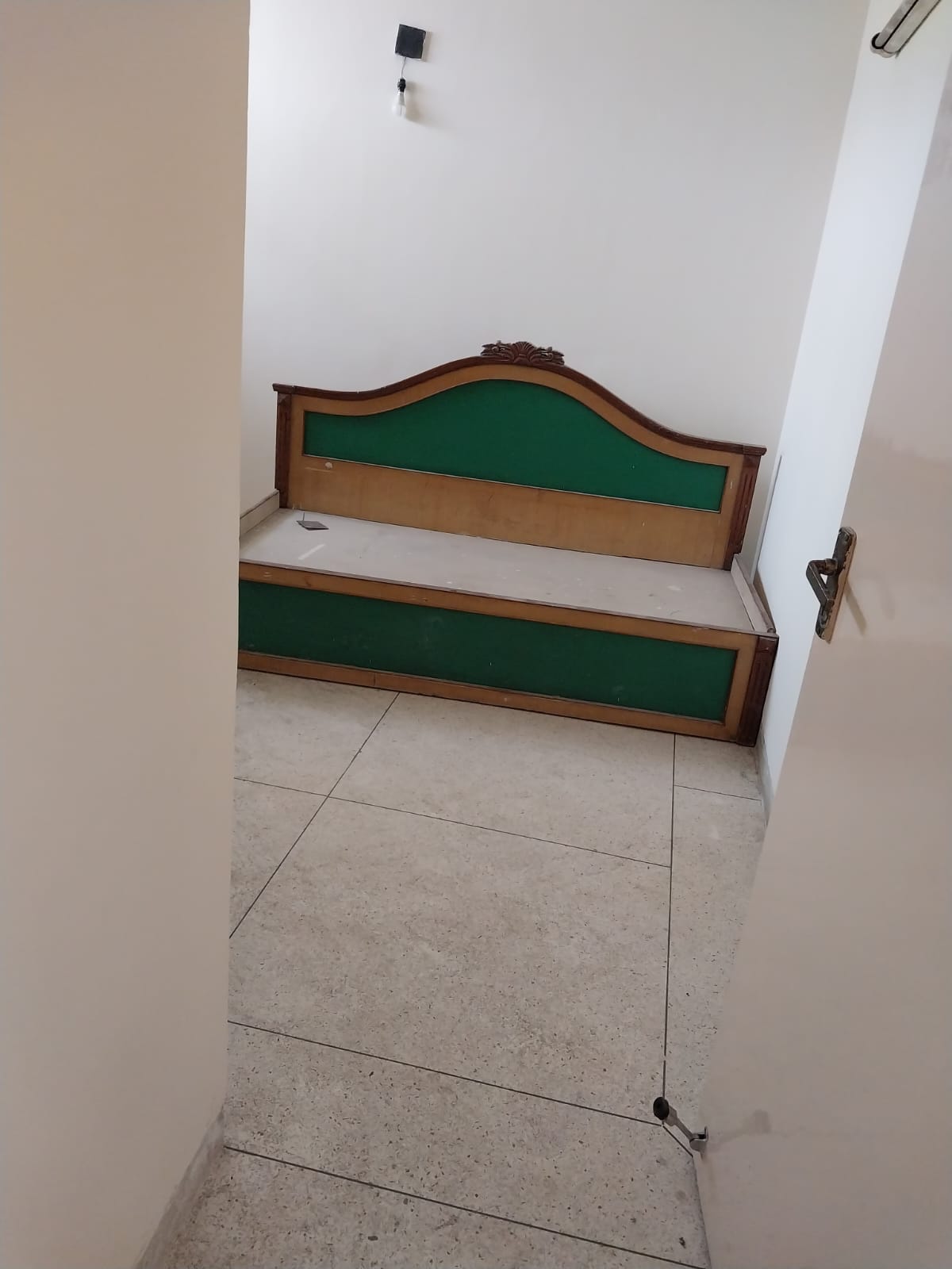 2 BHK Builder Floor For Rent in SS Southend Floors