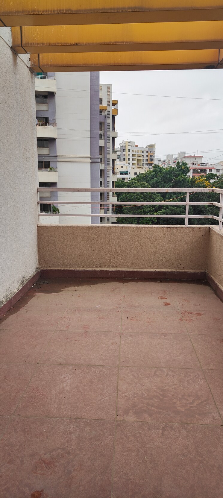Balcony, om-aishwarya-residency 3 Bedroom 1635 Sq.Ft. Apartment In Wakad Pune 8952559