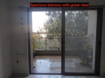 Room in 2 BHK Apartment at Fossil Fiesta, Dhankawadi – for Sale