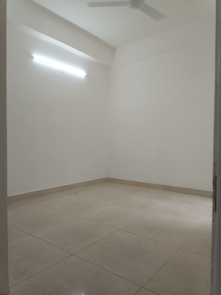 Room, sarvome-shree-homes 3 Bedroom 745 Sq.Ft. Apartment In Sector 45 Faridabad 8952619