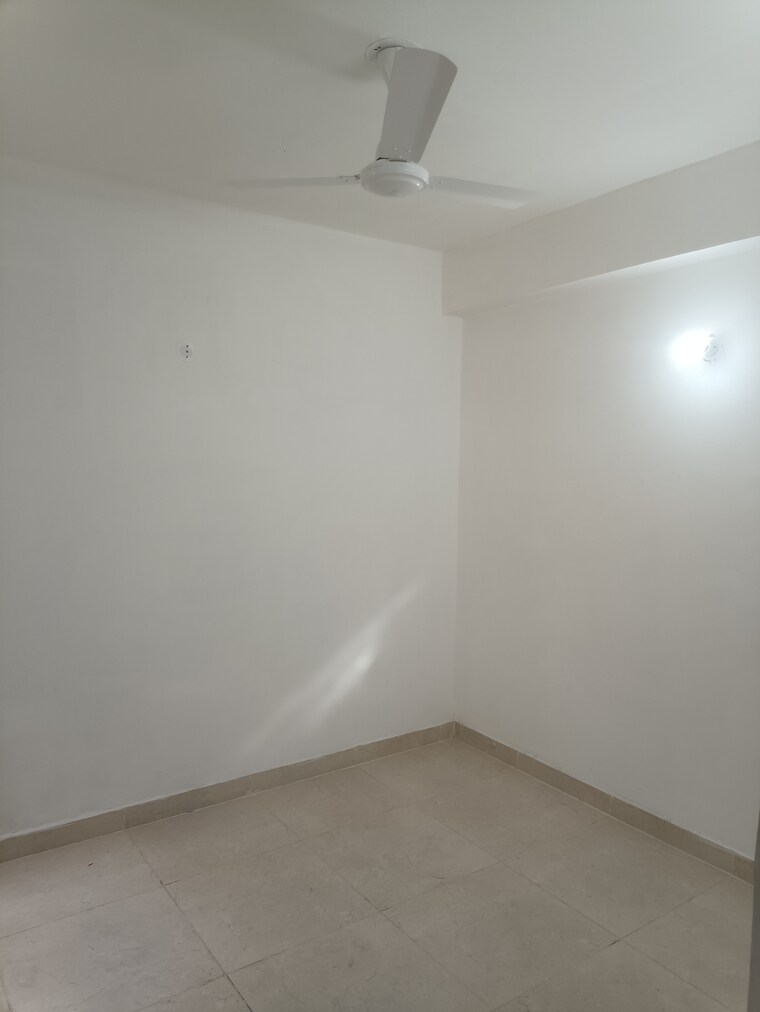 Room, sarvome-shree-homes 3 Bedroom 745 Sq.Ft. Apartment In Sector 45 Faridabad 8952619