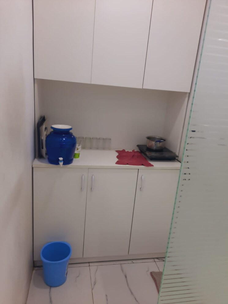 undefined, sector 63 Commercial Office Space 1000 Sq.Ft. In Sector 63 Noida 8952607