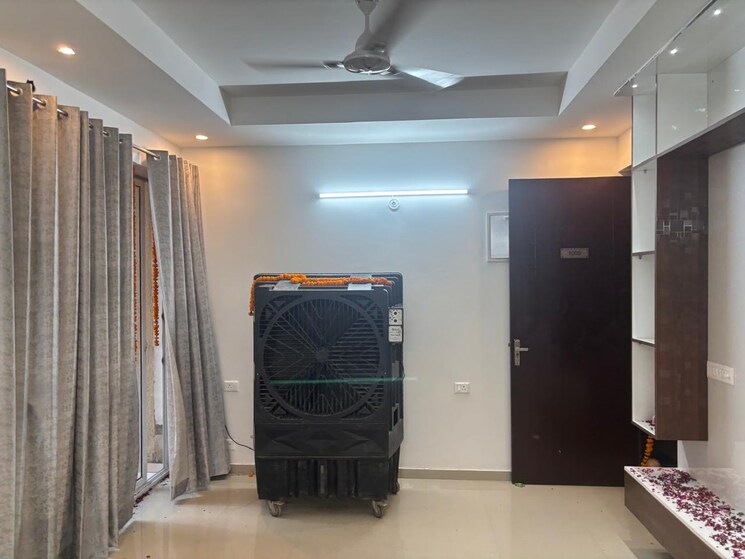 Living Room, amrapali-leisure-valley 3 Bedroom 1825 Sq.Ft. Villa In Tech Zone 4 Greater Noida Greater Noida 8952635