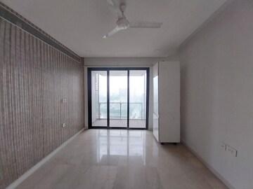 4 BHK Apartment For Sale in Lodha New Cuffe Parade, Wadala