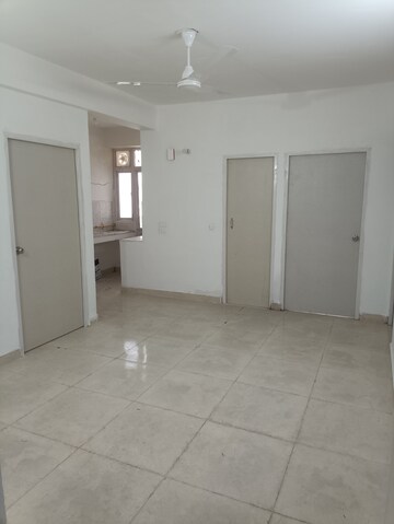 Room in 3 BHK Apartment at Sarvome Shree Homes, Sector 45 – for Rent