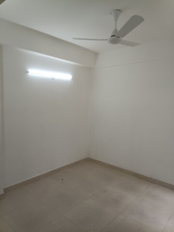 Room in 3 BHK Apartment at Sarvome Shree Homes, Sector 45 – for Rent